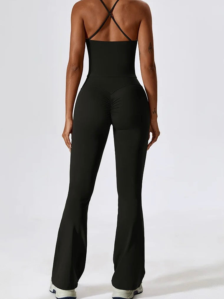 Genevieve high-waisted scrunch flare leggings in black truffle