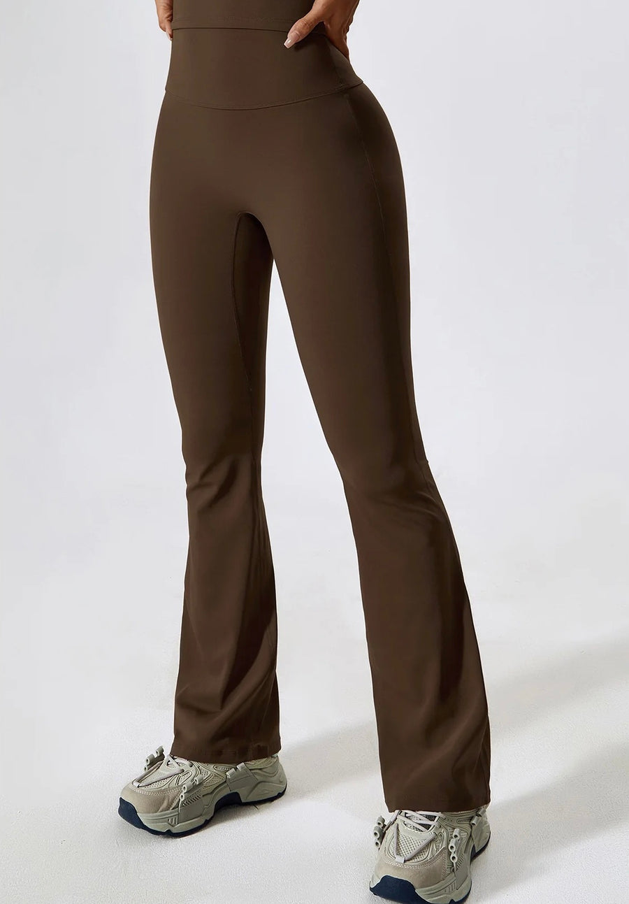 Genevieve high-waisted scrunch flare leggings in Aztec chocolate